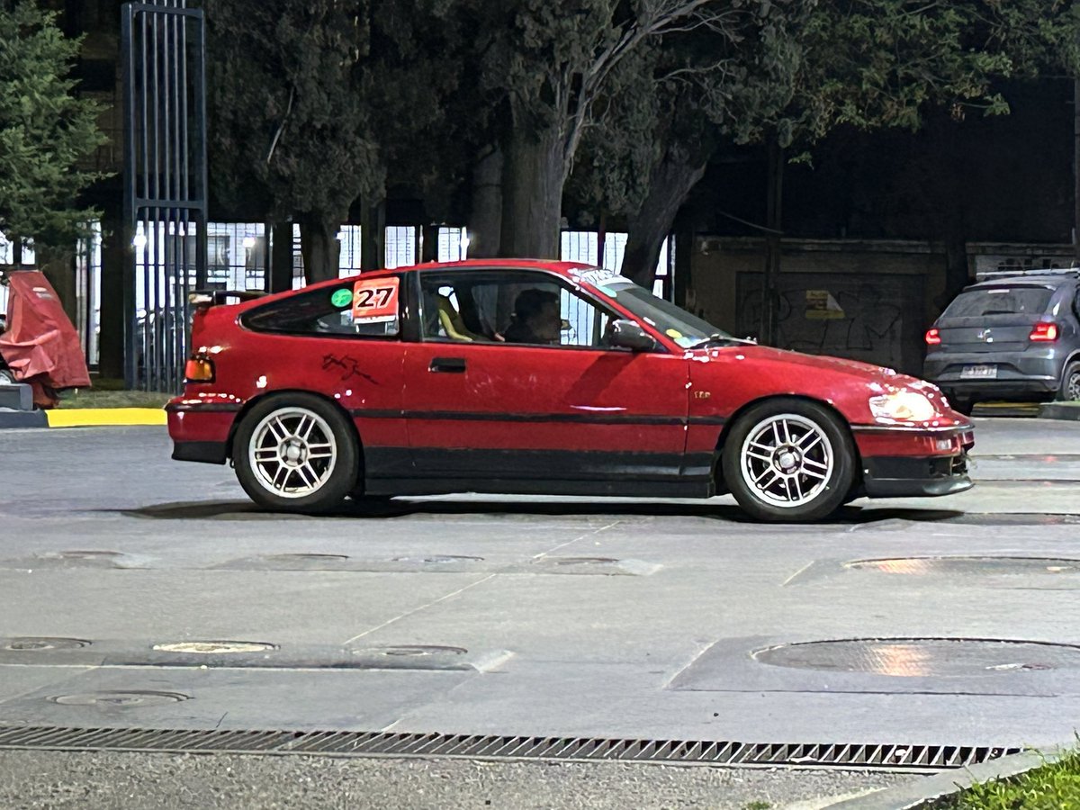 uchadt's tweet photo. Q hacía un crx por lomas a las 6 am un sábado 
Igual god https://t.co/yZLg5SqvTR