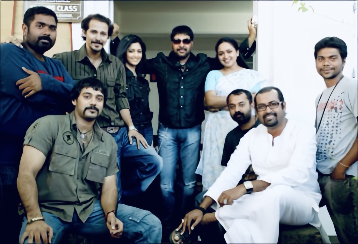 jamsheed763551's tweet photo. 2027 ➡️2028 🥂🔥
First parrt 📝📝☑️ #Bilal
#mammootty #amalneerad https://t.co/dktVkwNZSv