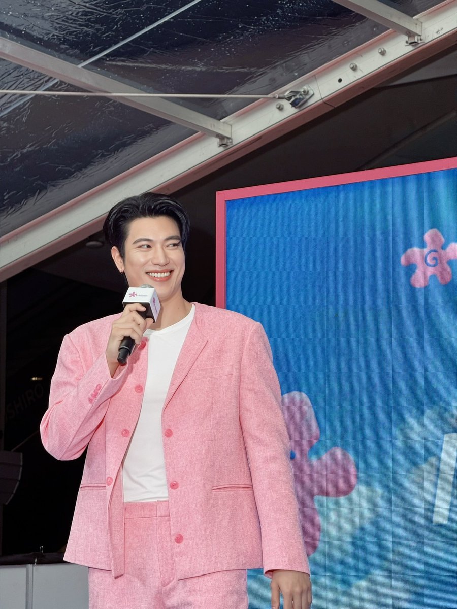 ArunRungTH's tweet photo. ลาเต้ยิ้มหวานมากกกกก 

#GangnamClinicxInnOngsa https://t.co/xPJAVzkhOK