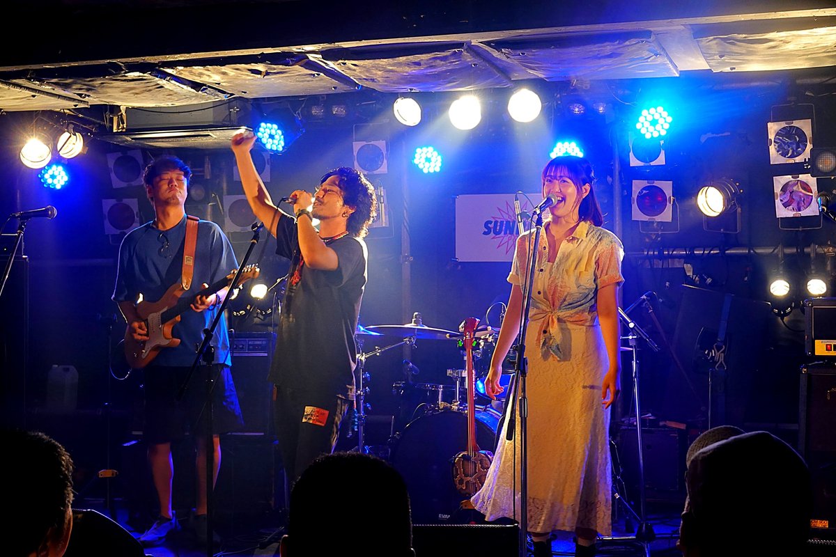 doruge4417's tweet photo. 一昨日(9/25)はココ👀‼️…🏡#両国SUNRIZE にて…🎸MAGENTA RODEO 🎂Birthday ONE-MAN
『ごちゃマジェ✩フェスティボゥ2026』…オープニングで🎵沖縄サウンドで盛り上げてくれた🎸『ちゅうざんBAND』も最高に楽しかった～👍👍👍
#ちゅうざんBAND
#マジェンタロデオ https://t.co/n8SFkKgh7a