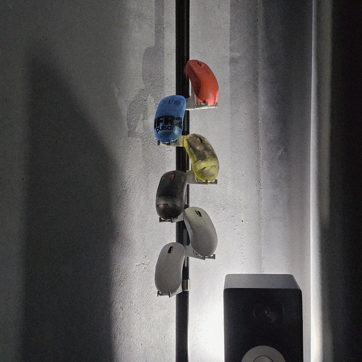 RAW4NG's tweet photo. PULSAR TREE

마지막 개선후 전부 교체했습니다
#PULSAR #MOUSE #3DPRINTING https://t.co/vf44ECebYN