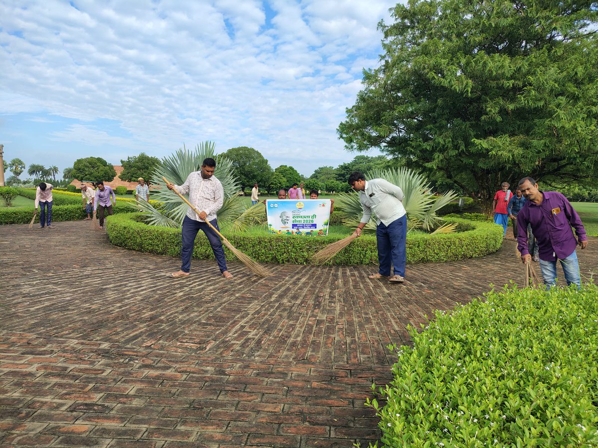 LSBA_Bihar's tweet photo. Cleanliness Drive at Ancient Ashoka Pillar

On #WorldTourismDay, a cleanliness drive was conducted around the ancient Ashoka Pillar under #SwachhataHiSeva2026, helping keep the heritage site clean.

📍 Kolhua, Saraiya | Muzaffarpur, Bihar

#SHS2026 #SwachhBihar https://t.co/3cPRQtJzw1