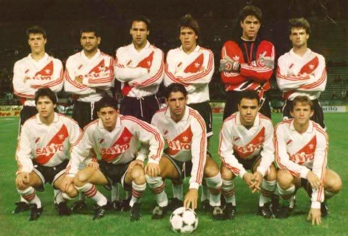 Luca7925_'s tweet photo. River Plate 1994 
Almeyda, Altamirano, Gamboa, Clérico, Aguirre y Cocca ,Rojas, Vujacich,
Amato, Villalba y Lombardi. https://t.co/HqxBVTYNXg