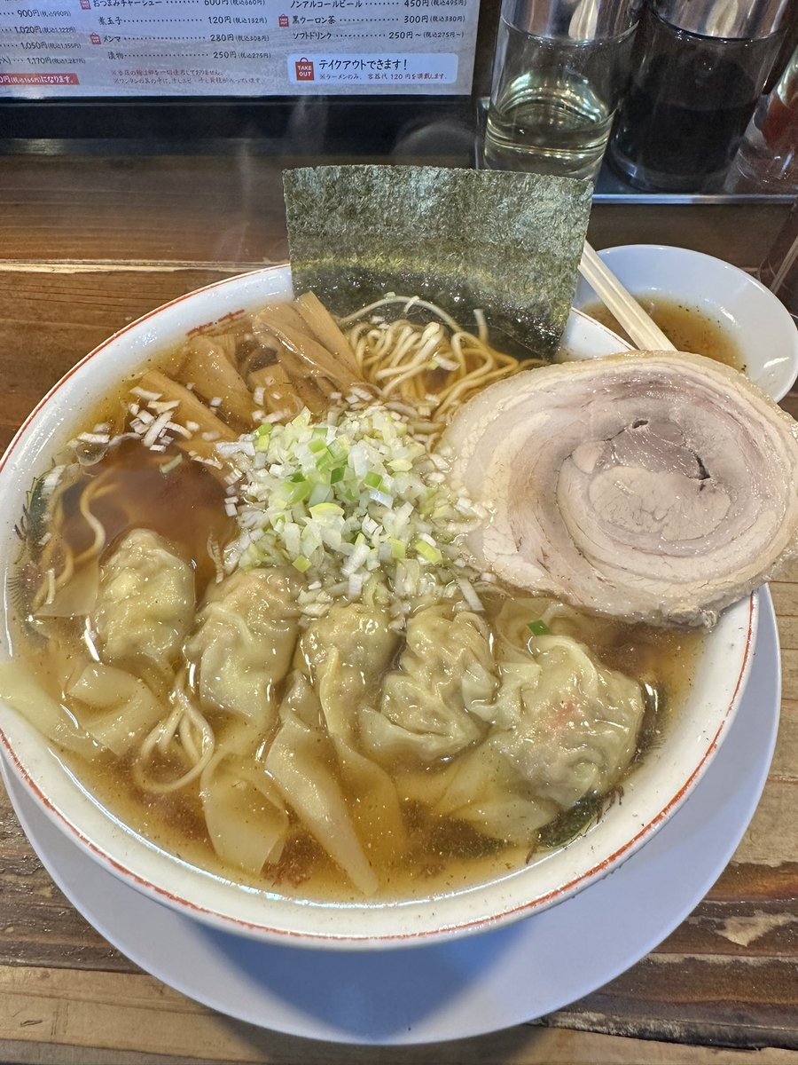 mykey3_bom's tweet photo. 中華そばが食べたかったので https://t.co/8VE1vnz8DI
