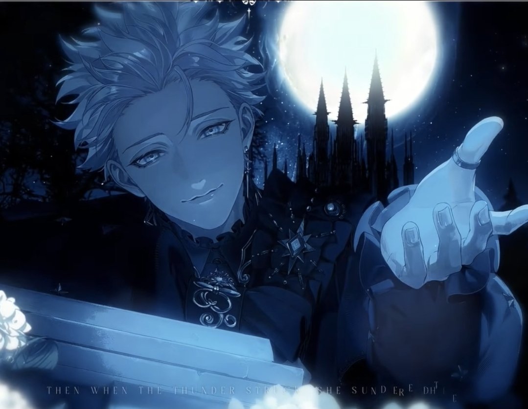 starrysicko's tweet photo. The moon is beautiful isn't it... https://t.co/lK5k1mL46f