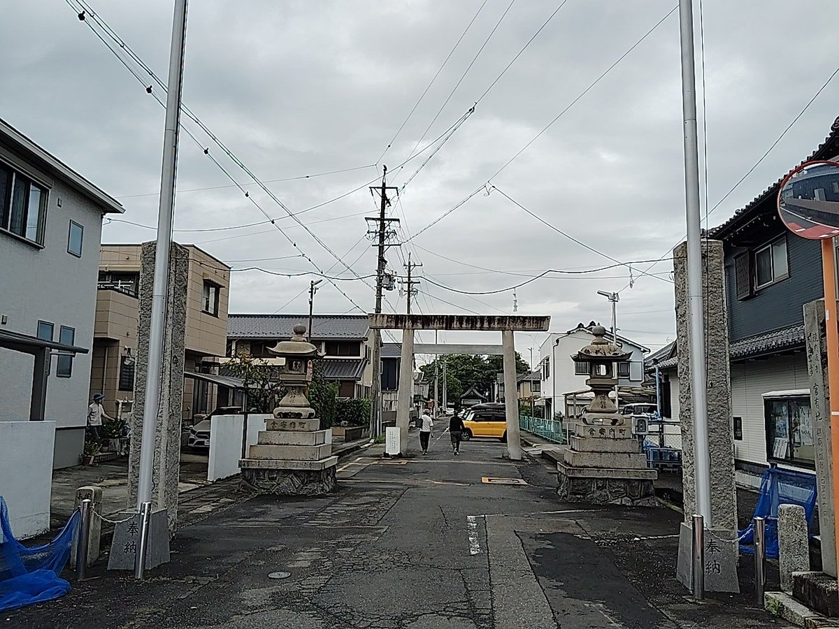 foabv's tweet photo. 長め参道脇にある碑文は渡辺錠太郎だねえ。 https://t.co/lxn45GDyeP