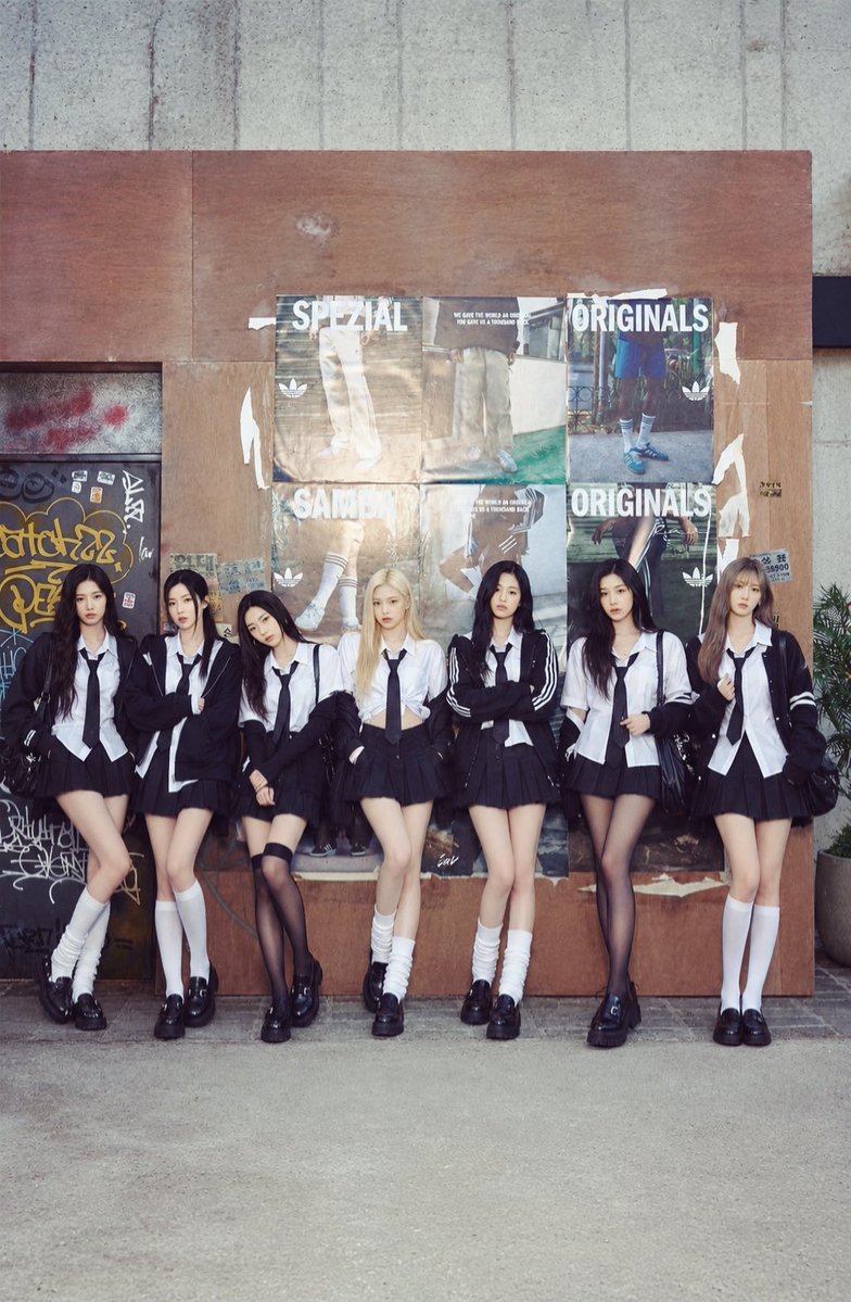 flutteryeon's tweet photo. baemon ot7 - after school https://t.co/O1sPW9POjS