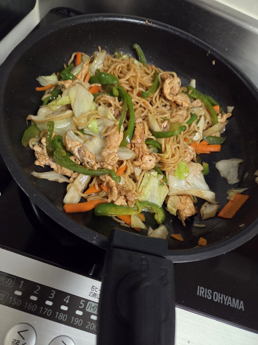traitor_human's tweet photo. 明日以降の昼飯仕込み。 https://t.co/TbfkLL7GQ2