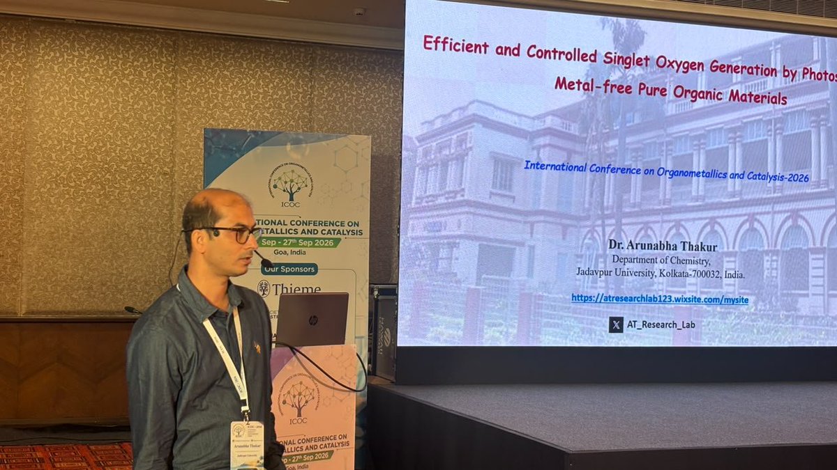 icoc_2026's tweet photo. 🧪🎤 Chemistry, ideas, and insights! 
Prof. Arunabha Thakur @AT_research_lab is delivering an engaging Invited Lecture at #ICOCIV2026. ✨ https://t.co/6v6L8gG8Ju