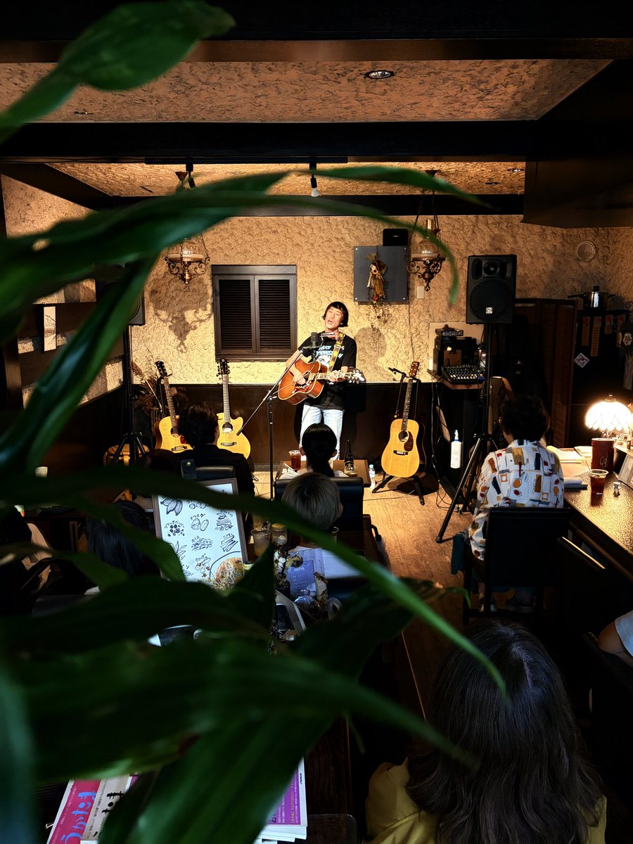 __fidknop__'s tweet photo. 改めまして、「第九回 四ツ橋音楽会」ありがとうございました！
一年ぶりに同じ場所、同じメンバーで演奏し、変わったところ、変わらないところを答え合わせするような一日でした。
ネロ君の声、進藤君の覚悟にも心を動かされました。

「また来年」と気軽に約束をしたけれど、また来年もやろう！ https://t.co/ce7SQFHXvg
