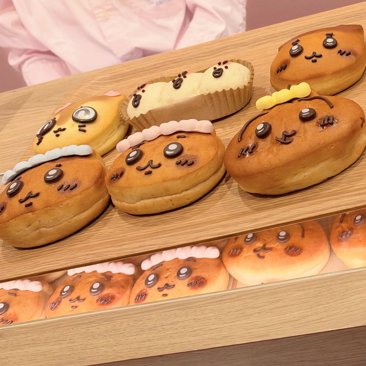 yyy_ppp_m's tweet photo. るるちゃんとちいかわベーカリー🥐🧸
めちゃ可愛くて楽しかった〜〜！ https://t.co/WvIwCs011X