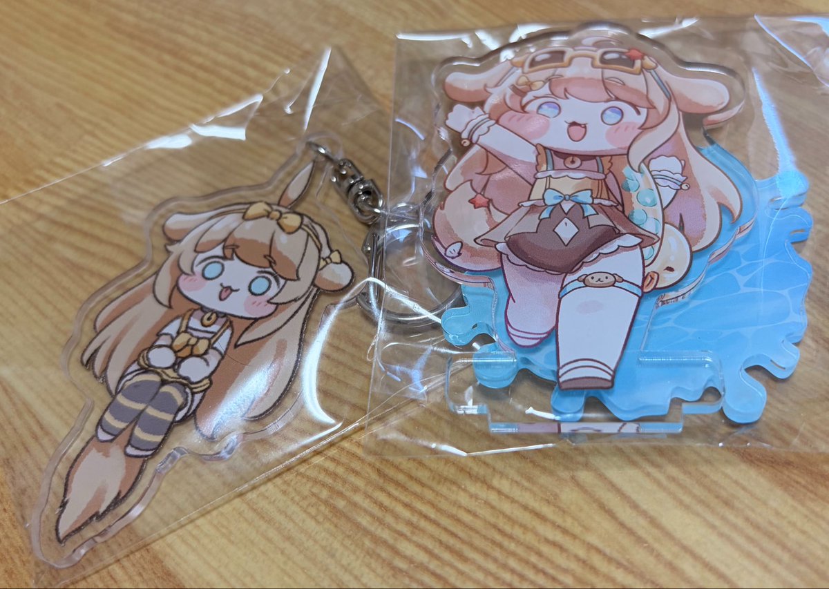 v3baex2's tweet photo. トリッカルの水着バターアクリルスタンドと、バターソード届いたぞ!!可愛い!!
気づいたらバターグッズめっちゃ集まってました、幸せです🐶
可愛いから��おう!!オススメだぞ!! https://t.co/YzNZAxzklg