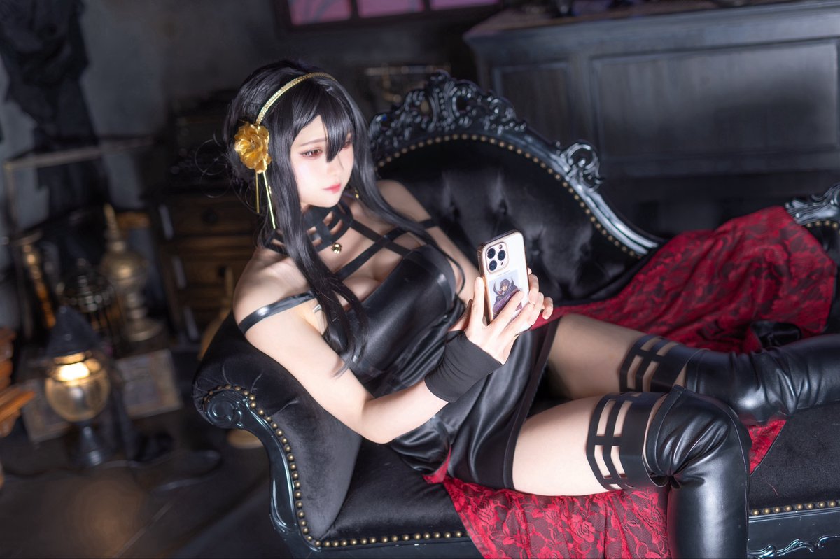 sr_nerupi's tweet photo. こんにち日曜日☔️

ヨル♥️🌹 #cosplay

ゲーム好きでゲームキャラコスばかりだけど
ヨルさんはしてる…🥹戦うキャラだから好きなのかも…🌹

📸＠chiruya5さん https://t.co/CD5MBvsSke