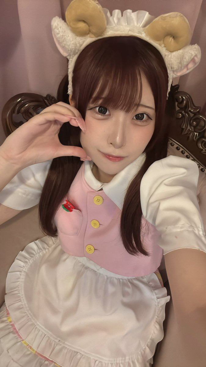purinn_frapeco's tweet photo. おきゅいん！24じまでです！！

大好きなみかんちゃん卒業です( ; _ ; )𝑵𝒐すぎる( ; _ ; )( ; _ ; )みんなぇお見送りしましょうね https://t.co/CQOeWmpuCh