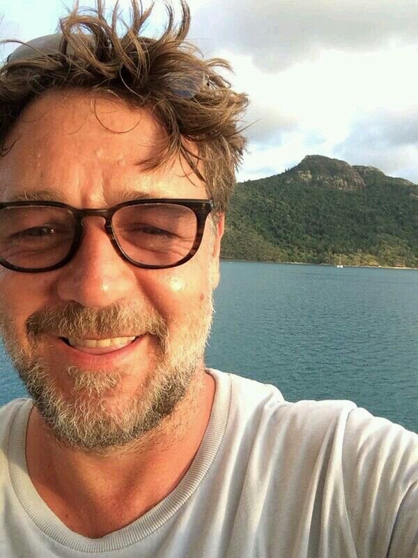 RussellCronw's tweet photo. Don’t I look great? 😊 https://t.co/iRT4c0PnpP