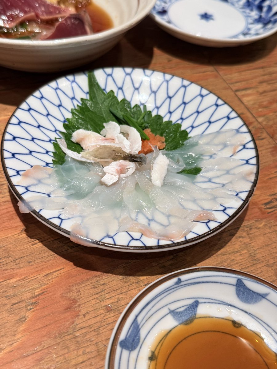 torufes's tweet photo. 喫茶店でお茶 https://t.co/gde2ypsju3