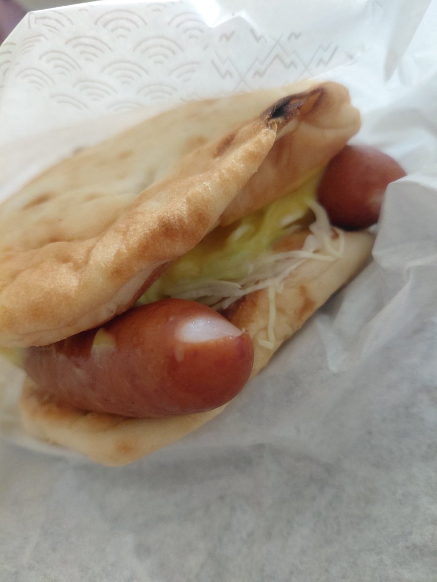 MYUsQpdo0Z5gLrB's tweet photo. ただいま！
今日はモスってみた
#昼食
#モスる
#モスバ
#MOSBURGER https://t.co/kMekaKNCqt