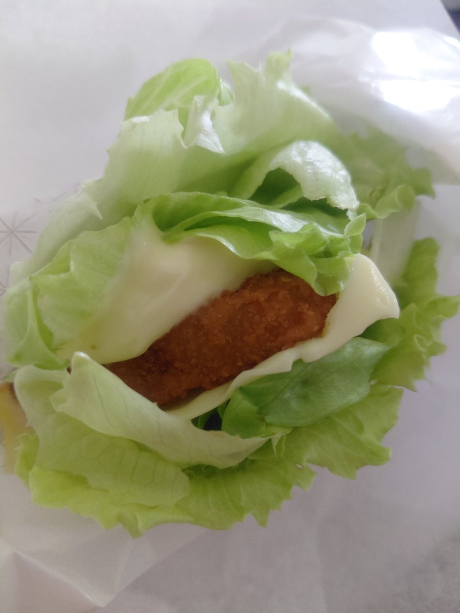 MYUsQpdo0Z5gLrB's tweet photo. ただいま！
今日はモスってみた
#昼食
#モスる
#モスバ
#MOSBURGER https://t.co/kMekaKNCqt