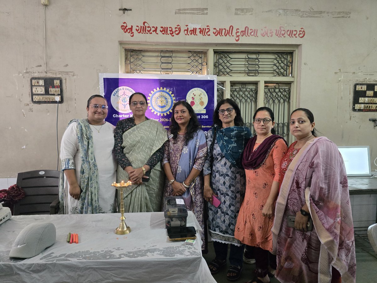 maya_mavani's tweet photo. 👁️ સ્વસ્થ આંખો, સુખી જીવન તરફ એક સેવાભાવી પહેલ 👁️

Inner Wheel Club of Surat East દ્વારા આયોજિત મફત આંખની તપાસ તથા મોતીયાના ઓપરેશન કેમ્પમાં આંખોની તપાસ, મોતીયાની તપાસ તેમજ જરૂરિયાતમંદ દર્દીઓ માટે નિઃશુલ્ક મોતીયાના ઓપરેશન અને નિષ્ણાત તબીબો દ્વારા માર્ગદર્શનની સેવાઓ પૂરી પાડવામાં આવી.

સમાજના જરૂરિયાતમંદ લોકો સુધી આરોગ્યસેવા પહોંચે અને દરેક વ્યક્તિને સ્વસ્થ દૃષ્ટિ સાથે સુખી જીવન મળે તે દિશામાં આવી સેવાકીય પ્રવૃત્તિઓ સતત પ્રેરણારૂપ બની રહે તેવી શુભકામનાઓ. 🙏

#InnerWheelClub #EyeCare #FreeEyeCamp #CataractCare #Surat