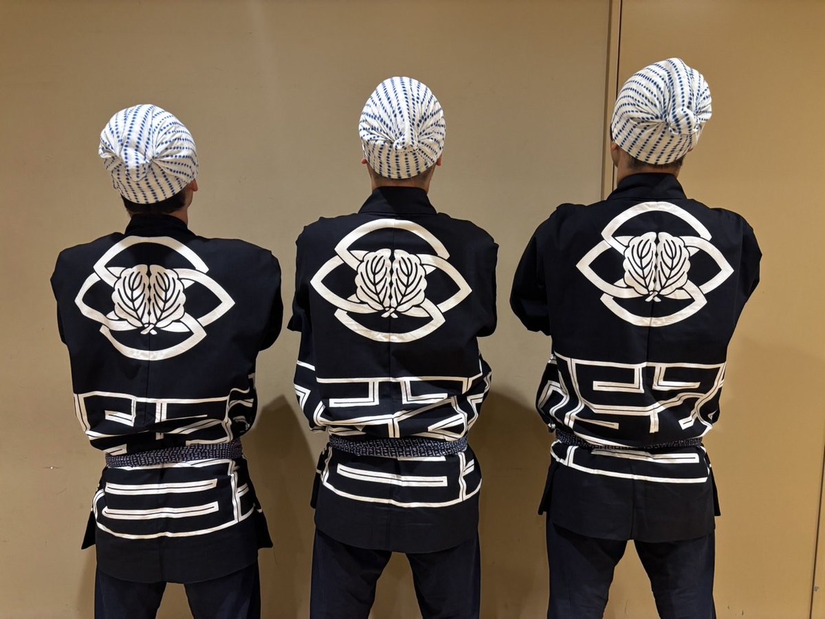 yanosuke_bando's tweet photo. 昨日歌舞伎座にて秀山祭九月大歌舞伎は
千穐楽を迎えました
ひらかな盛衰記、京人形と
立廻りに出させて頂きました

同期とも久々に一緒に立廻りに出ました
ありがとうございました

来月は南座に出演させて頂きます
よろしくお願い申し上げます

#歌舞伎　#千穐楽　#歌舞伎座
#橘屋　#坂東家之助 https://t.co/3hoATQ0Vb5