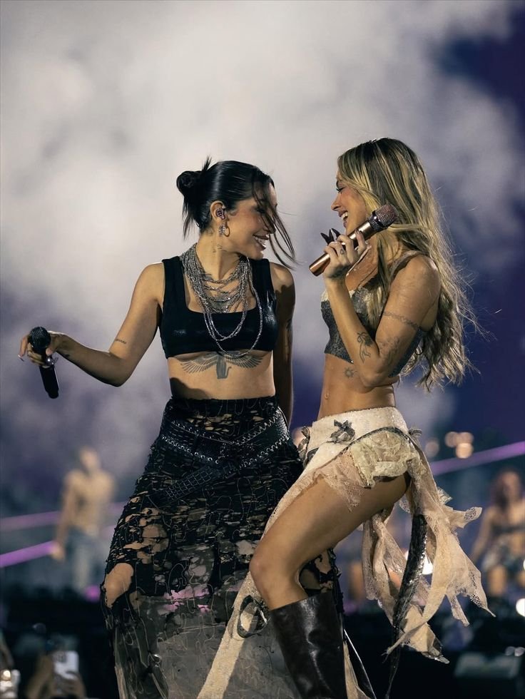 Iconicxtini's tweet photo. Solo faltan los rivers de tini para que las traiga a todas https://t.co/fdMcHxc6hp