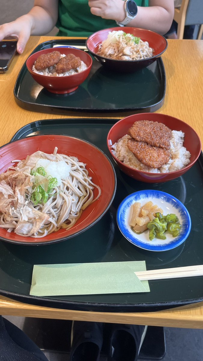 running_pollon's tweet photo. 【今日の記録】
２０キロジョグ
ラポーゼかわだをスタートゴールで妻と友達で走ってきた！天気も良く楽しいランやったー😆

ラン後の温泉も最高！おろしそばやカツ丼も最高！
全部最高！楽しかったー😆

#ランニング #ジョギング https://t.co/miUScTblQN