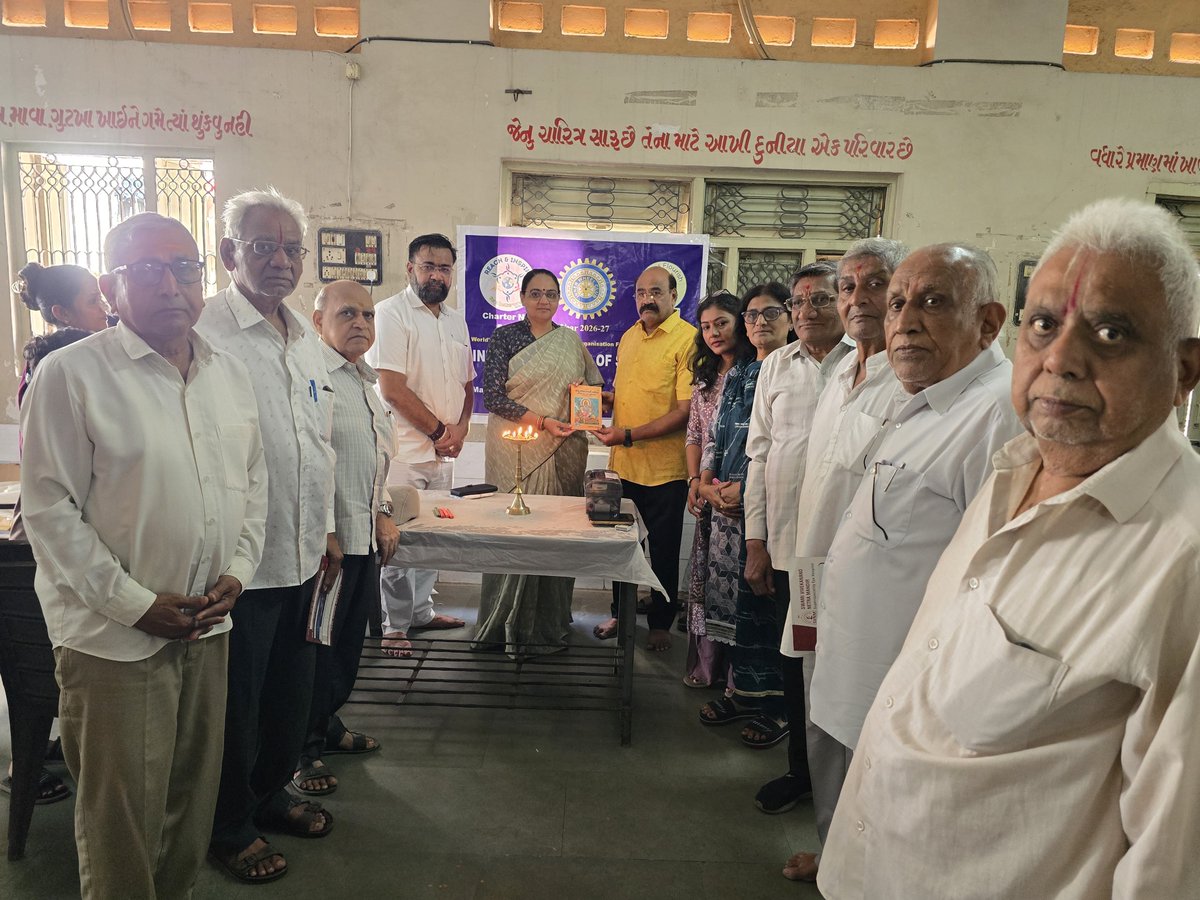 maya_mavani's tweet photo. 👁️ સ્વસ્થ આંખો, સુખી જીવન તરફ એક સેવાભાવી પહેલ 👁️

Inner Wheel Club of Surat East દ્વારા આયોજિત મફત આંખની તપાસ તથા મોતીયાના ઓપરેશન કેમ્પમાં આંખોની તપાસ, મોતીયાની તપાસ તેમજ જરૂરિયાતમંદ દર્દીઓ માટે નિઃશુલ્ક મોતીયાના ઓપરેશન અને નિષ્ણાત તબીબો દ્વારા માર્ગદર્શનની સેવાઓ પૂરી પાડવામાં આવી.

સમાજના જરૂરિયાતમંદ લોકો સુધી આરોગ્યસેવા પહોંચે અને દરેક વ્યક્તિને સ્વસ્થ દૃષ્ટિ સાથે સુખી જીવન મળે તે દિશામાં આવી સેવાકીય પ્રવૃત્તિઓ સતત પ્રેરણારૂપ બની રહે તેવી શુભકામનાઓ. 🙏

#InnerWheelClub #EyeCare #FreeEyeCamp #CataractCare #Surat