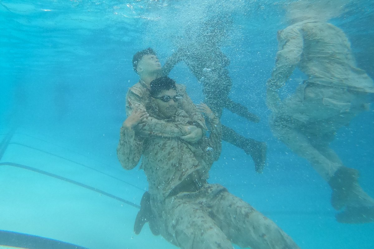 USMC tweet picture