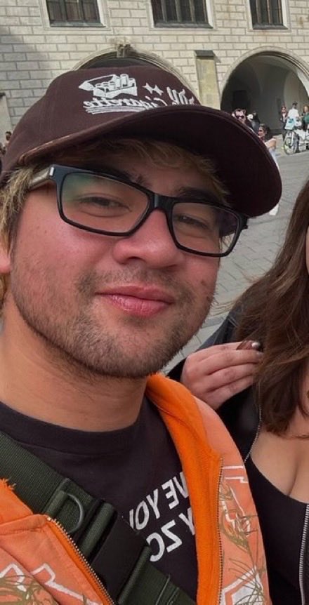 TopsBestFren's tweet photo. He’s giving (my) boyfriend vibes. https://t.co/eh2DXeAGAE