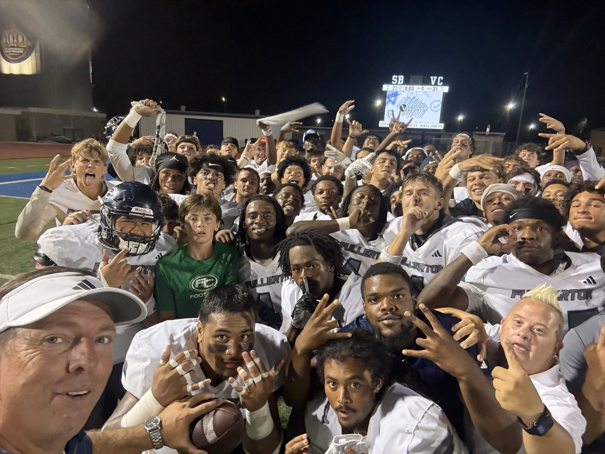 CoachGMCampbell's tweet photo. Great 31-21 win tonight by our guys! Proud of how they compete! #SwarmCity #501BTA https://t.co/Nga5Pc29gQ
