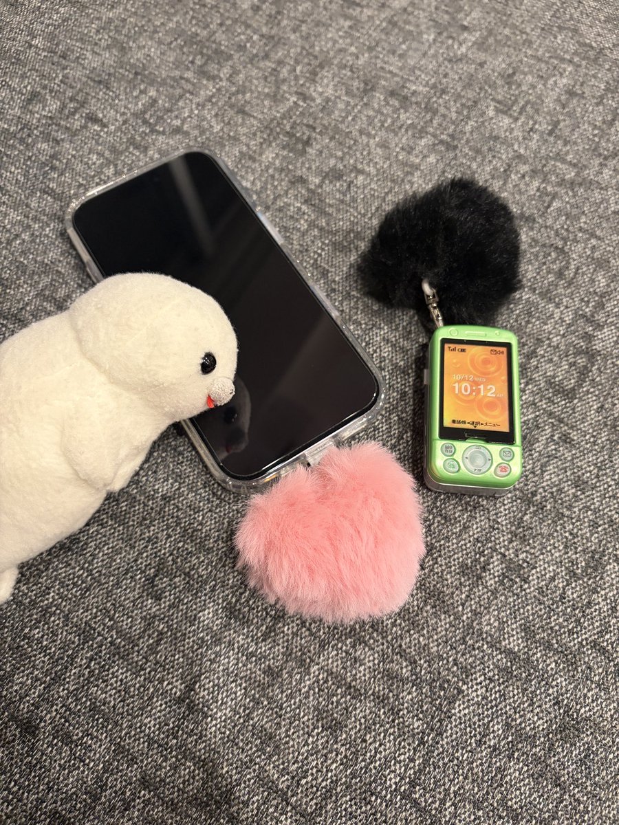 az_numi's tweet photo. おそろ https://t.co/oUknJwRfVe