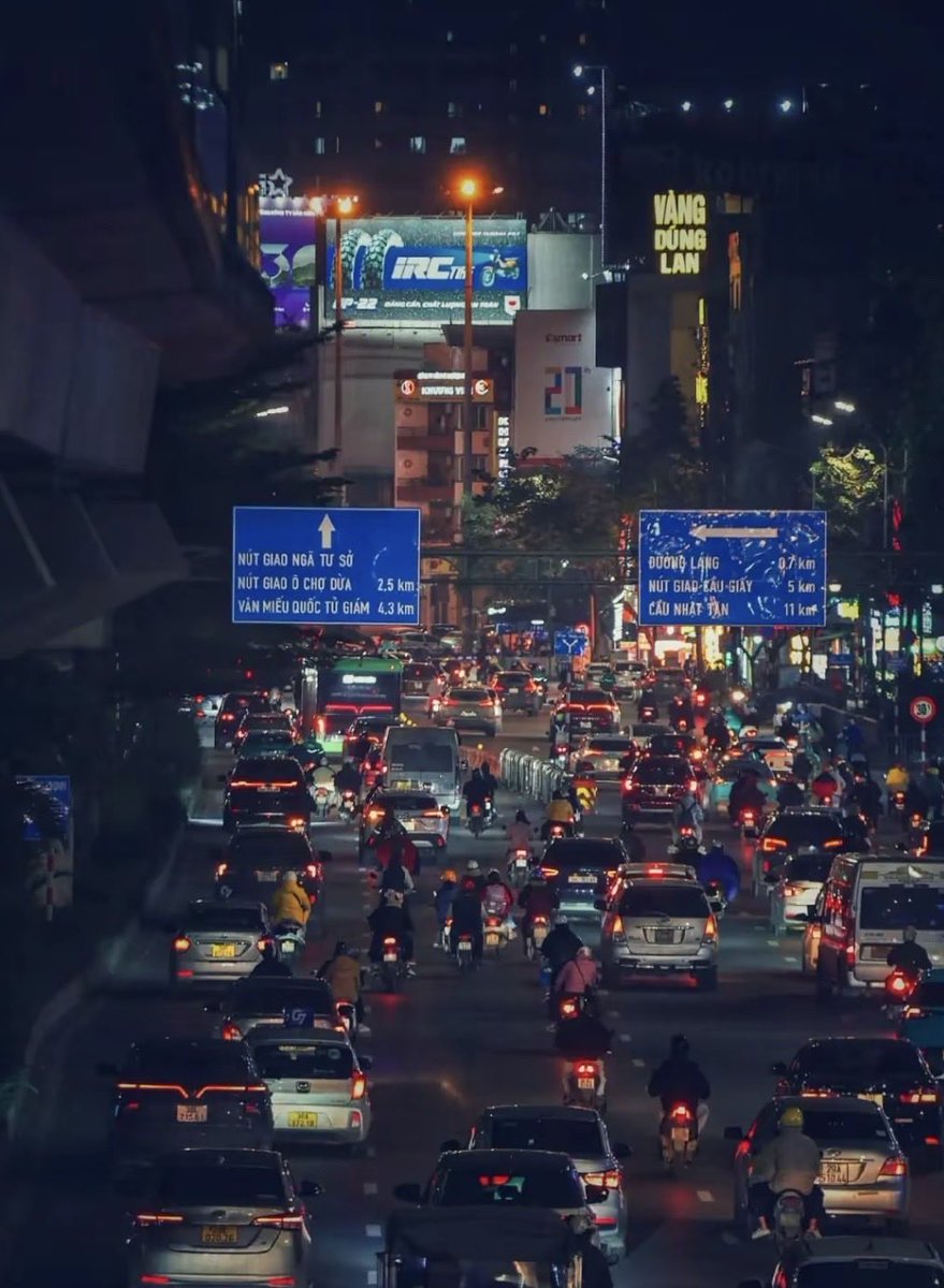 vvn_mmo's tweet photo. Chẳng cần ai hiểu, chỉ cần một chút bình yên https://t.co/Hvlf4wuVP7