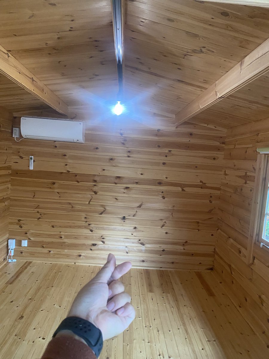 Aic_slappY's tweet photo. ForestDome付知峡①

めちゃ綺麗なキャンプ場でした🏕️
ハウスではビールバーもあり🍺
営業時間は18時まで🕰️ https://t.co/vwEDHCowJK