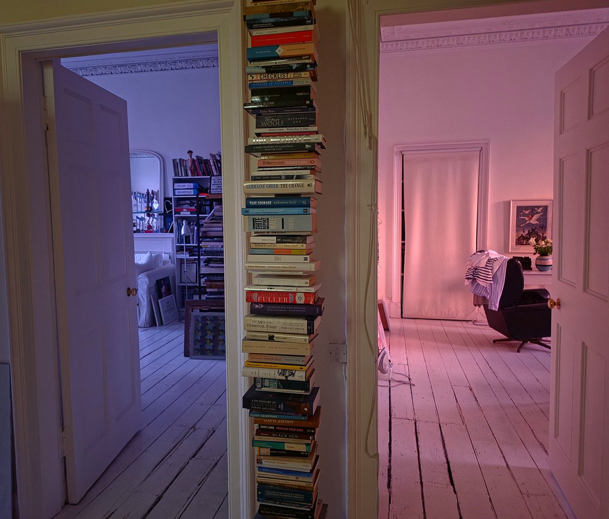 markcousinsfilm's tweet photo. My flat is painted white but this morning's autumn light makes it jewel coloured. https://t.co/Lcm5Xmu4Zn
