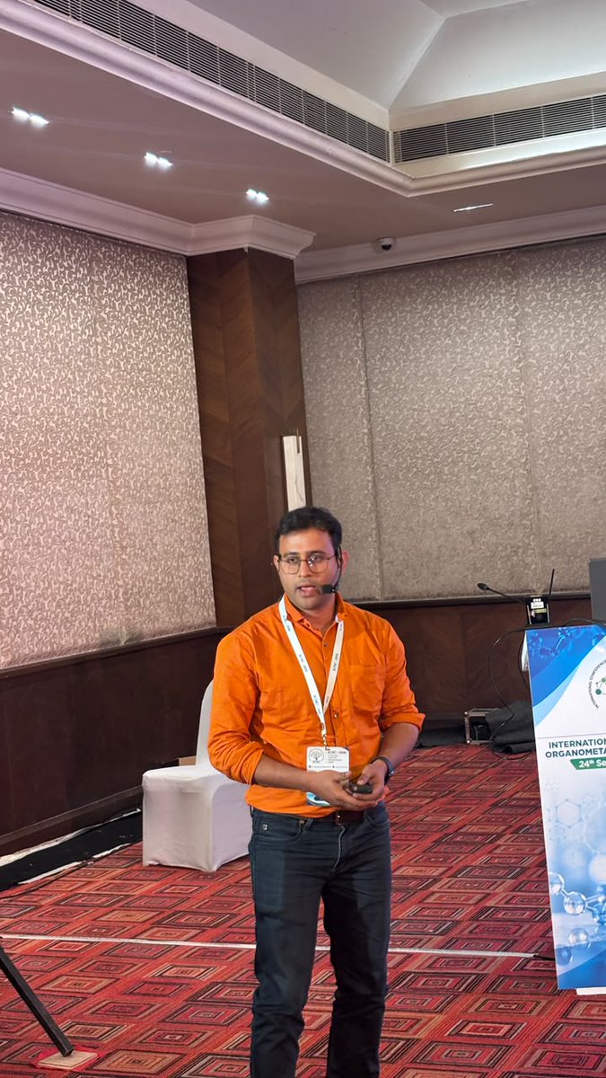 icoc_2026's tweet photo. ✨🔬 Science in the spotlight at #ICOCIV2026! Prof. Sudip Pan is delivering a fascinating Invited Lecture. 🎤 https://t.co/lowbQHd0wr