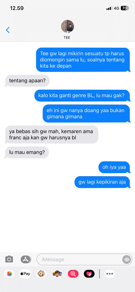 strawberriech's tweet photo. dewtee two tweets au ✨

—Dew ngajak ganti genre

#dewtee https://t.co/1qQiA9FU0A