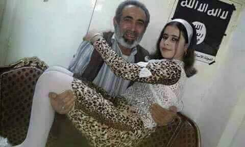 SAlhsn64550's tweet photo. اصناف الخسه والرذاله اغتصاب قاصرات تهجير سبي قطع الرؤوس جهاد النكاح حرق الاحياء كل هذا بأسم الاسلام 
. https://t.co/OS6llYUtXX