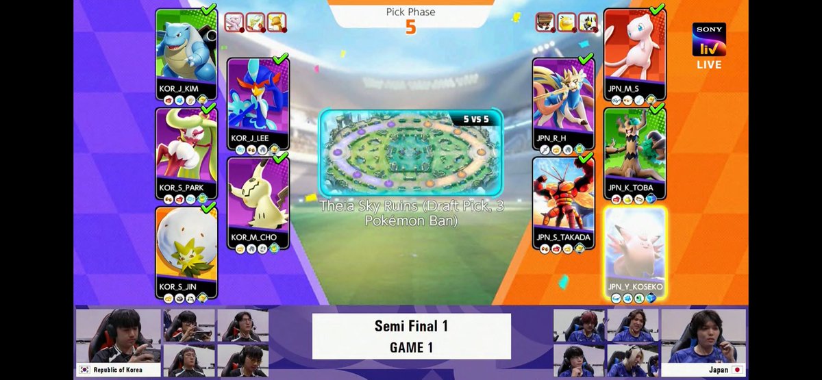 Ritesshh7's tweet photo. Don’t tell they have pokemon in Asian games 😭
#Asiangames https://t.co/0Ntefxawwn