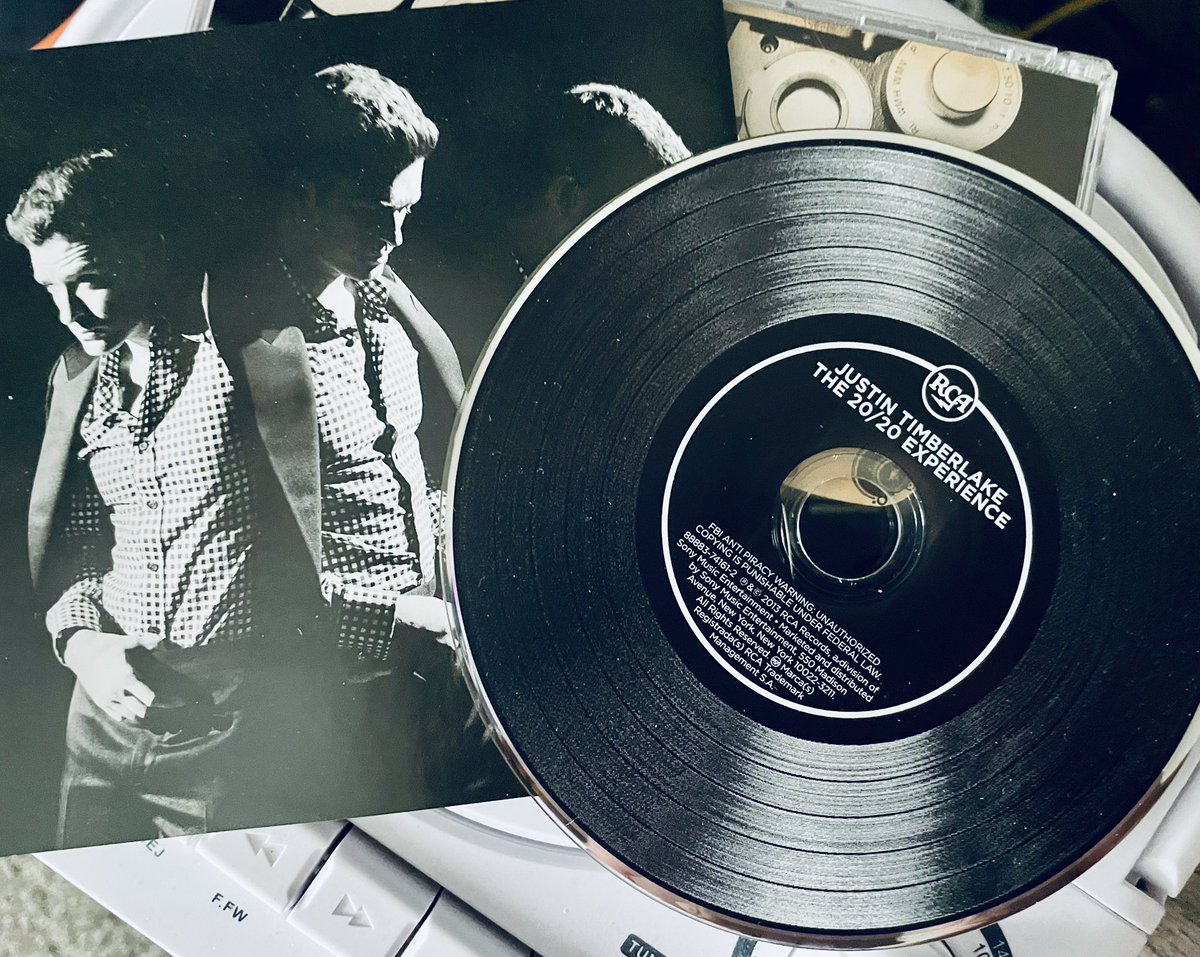 audio_collector's tweet photo. THE 20/20 EXPERIENCE - 2 of 2 (2013) the fourth studio album by @jtimberlake on CD format.
 
Released 13 years ago today, September 27th, 2013, by RCA Records. 

#justintimberlake #todayinpopmusic #the202experiencealbum #cdmusiccollectionpost #instagay https://t.co/mB2TWCrrL5