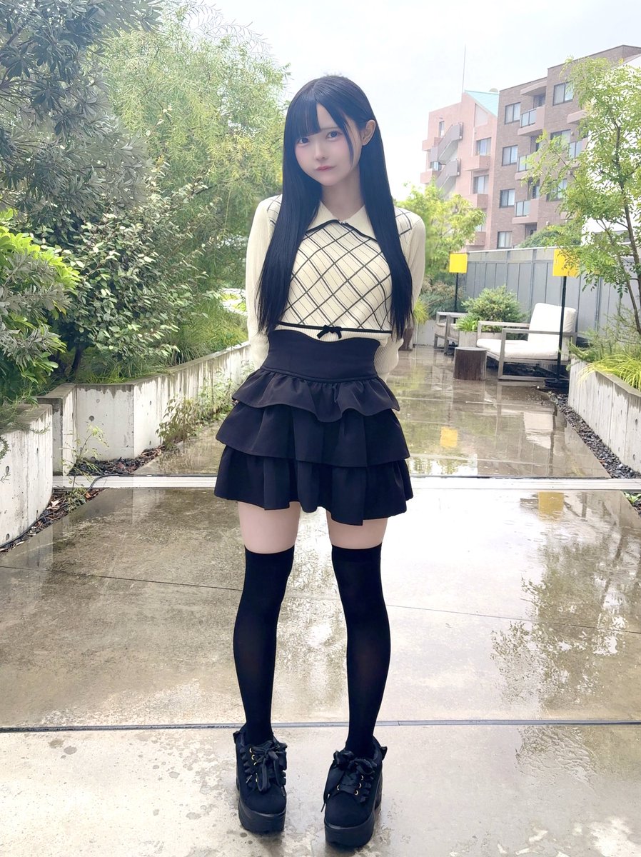 yuyu_Yo2La's tweet photo. 全身で見たらもっと可愛いです https://t.co/0OlgosgRiO
