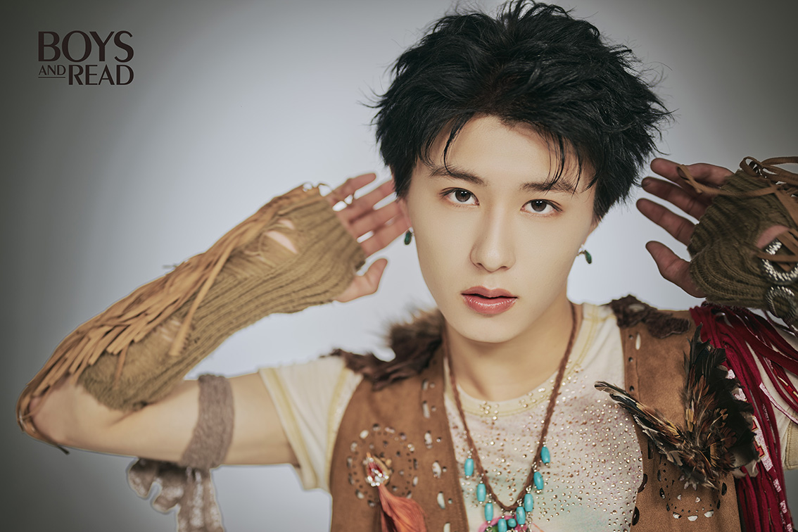 boys_and_read's tweet photo. 【BOYS AND READ 003名言集その5（ #KENT #龍宮城 ）】

「隙がない人間って本当の完璧じゃないよなって。不器用でも挑戦を重ねながら機会をつかんでいく。それが自分の届けたい姿だなって気づきました」

続きは👇
Amazon
https://t.co/DOmhI5NOvR

tower
https://t.co/DOmhI5NOvR

@RYUGUJOofficial https://t.co/SkcNsaSmJ4