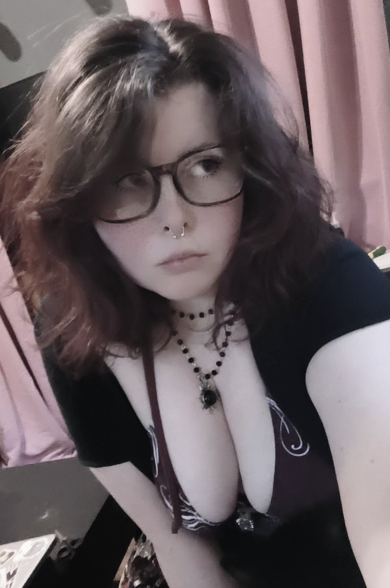espeongrl's tweet photo. :¨ ·.· ¨:
 `· .  lf interactive moots ִֶָ𓂃 ࣪˖ ִֶָ🐇་༘࿐
꒰  #promotwt ,   #moothunt  ꒱

— espie, she , 26 ʚɞ
— pkmn ow league valo
— mercy / sage / seraphine main
— i ♡ kpop, manhwa &amp; horror 
   ╰┈➤ minors &amp; sh/edtwt DNI ⚠︎

#poketwt #owtwt #leaguetwt #valtwt #ffxivtwt https://t.co/AT8XzGXXHN