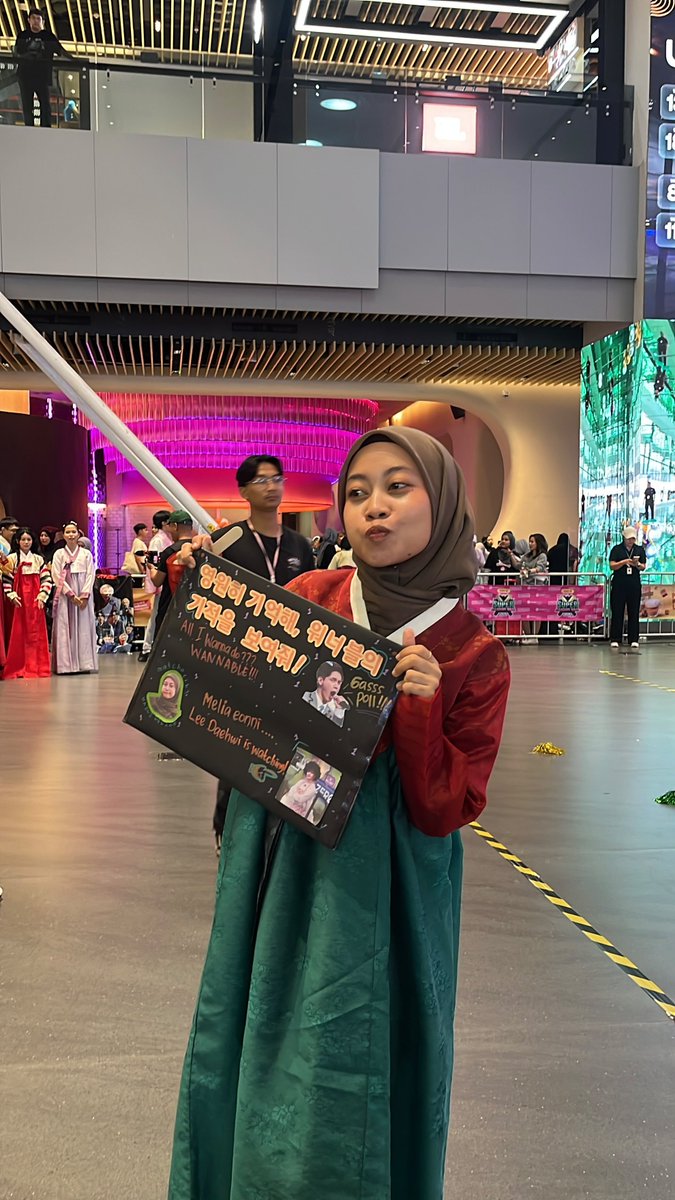 idetrnlwannable's tweet photo. Para pemain perwakilan Wannable, Alhamdulillah lolos sampai round 4, tapi belum rejeki sampai juara, terimakasih Melia sudah bermain dengan baik dan asik. 

tujuan awal memang yang penting Wannable terlihat aktif 🫶🩵

#SuperFandomWar https://t.co/IOqc7B2tNS