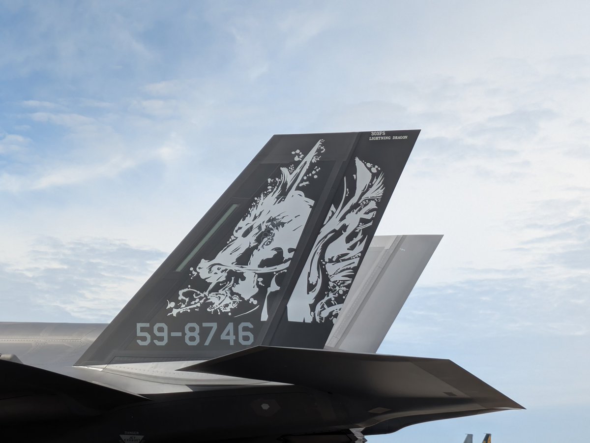 moeikar's tweet photo. 航空祭！ https://t.co/eq1MgRMBYW