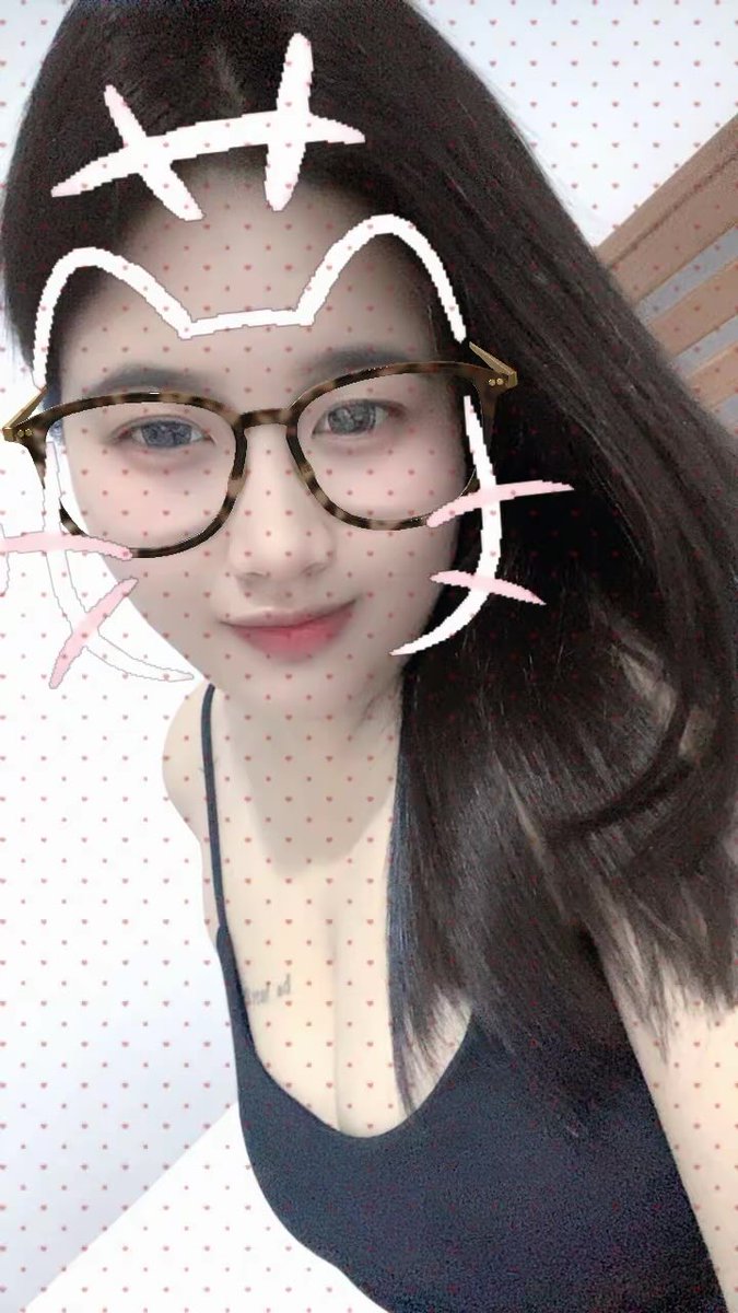 Nuch2000n's tweet photo. ไม่มีสิทธิ์อะไรเลย นอกจากสิทธิ์แลกซื้อ🤣 #ตาก https://t.co/qYM0SQLuBW