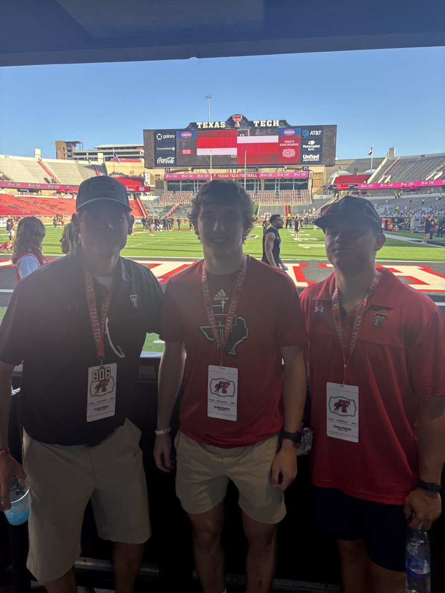 GradyKeeton's tweet photo. Had a blast today at the @TexasTechFB game. Very thankful for the opportunity to get invited to come out and watch a great game. Such a great experience! #WRECKEM 

@JoeyMcGuireTTU @_CoachAdams @COACHJUICE_ @Iam_xwhite14 @ClayMcGuireTTU @Coach_Leftwich @CoachRGreene https://t.co/HEXJgXzcJb