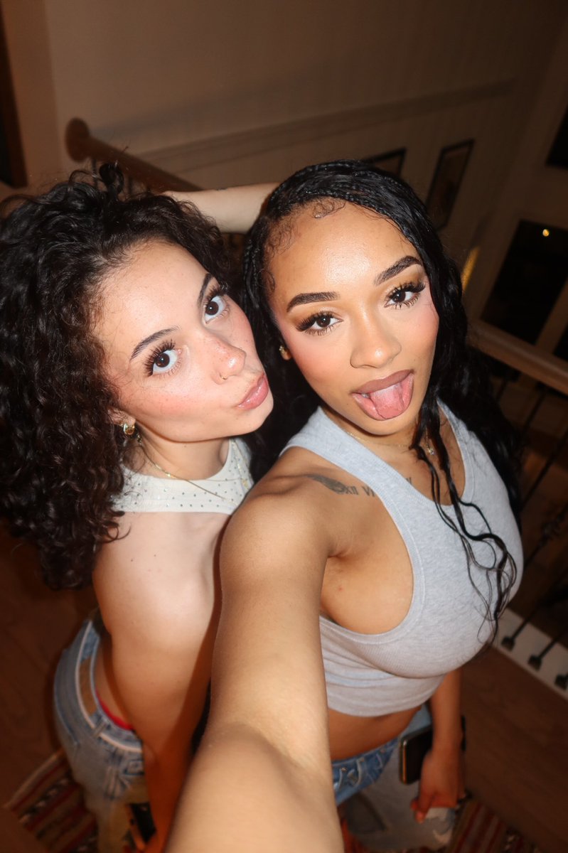 miayadaniellee's tweet photo. Double trouble 😈 https://t.co/eNhtaMZXMe