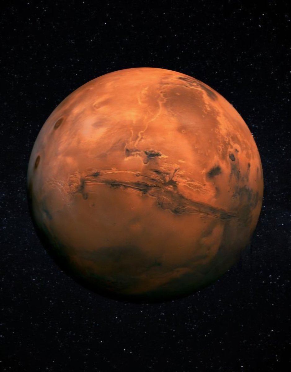 Elon Musk says production on the Moon and Mars could rapidly accelerate until humanity reaches the natural limits of what’s possible 
 [📷](https://pbs.twimg.co
