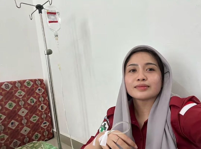 lalaf0r's tweet photo. demamm demam dan demam https://t.co/1rKbVuH6lX