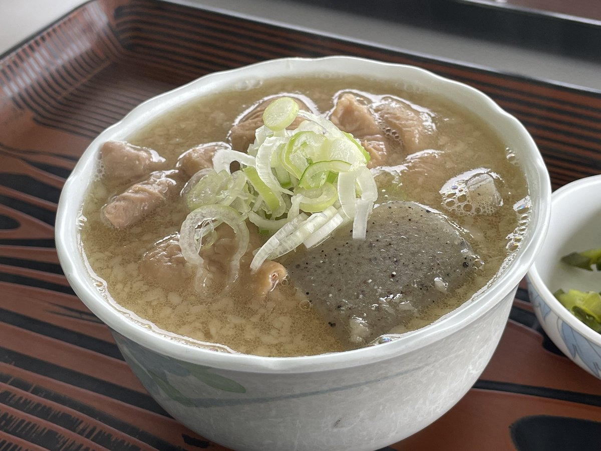 lis2200's tweet photo. 定番のもつ煮。

筑波サーキットドライバーズサロン。 https://t.co/NRTQ29Iw2K